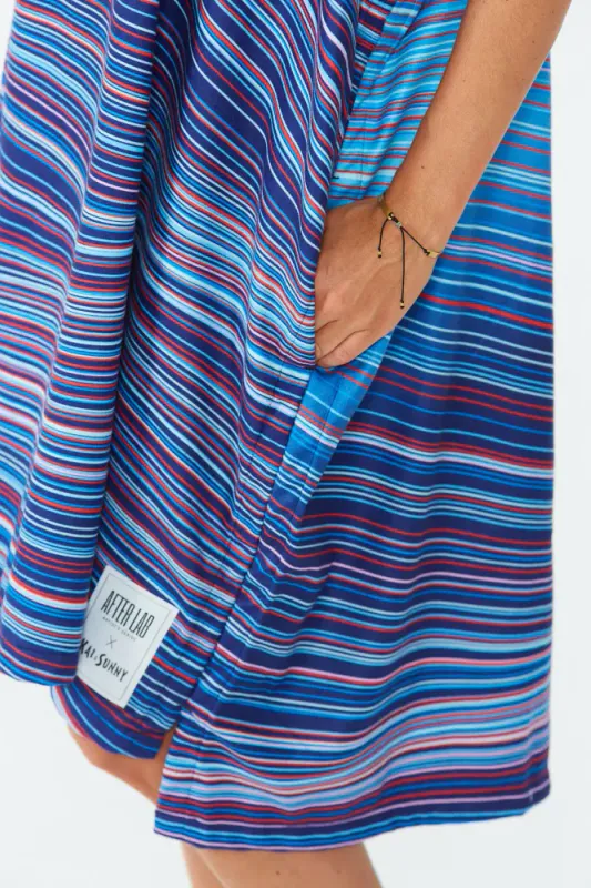 Poncho Artist Series - Kai & Sunny - Leveres med matchende totebag